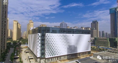 為建筑工人畫好每一張圖紙，設(shè)計其實(shí)很接地氣——金鷹置業(yè)武漢產(chǎn)業(yè)園藍(lán)祥建筑設(shè)計工程公司幕墻設(shè)計師專訪